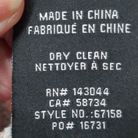 BAGATELLE COLLECTION JACKET. size small. Pockets. Exposed zipper. Cute - Picture 11 of 12